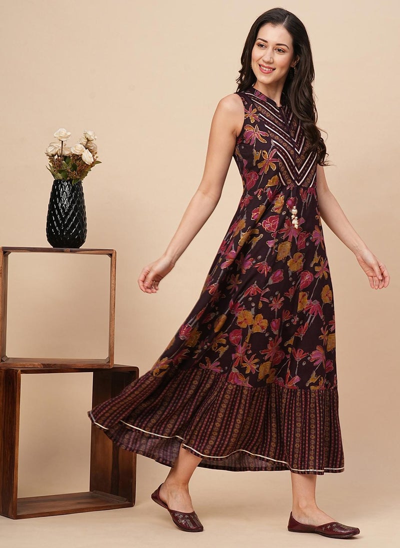 جلو باص فستان ماكسي نسائي بطبعة زهور وياقة ماندارين وغوتة باتي من جلوبس - Image 3